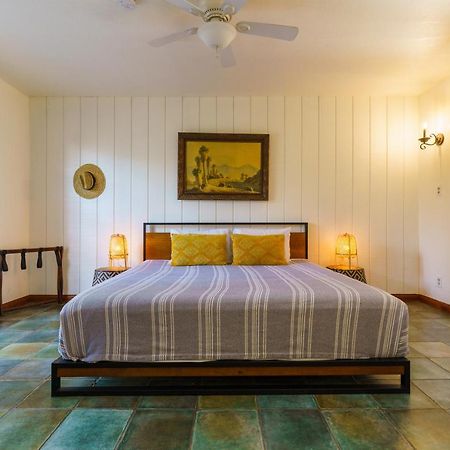 The Good House- Hot Spring Hideaway Hotel Desert Hot Springs Exterior photo