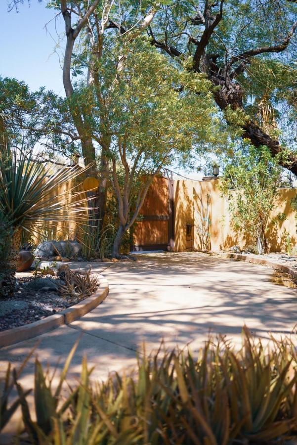 The Good House- Hot Spring Hideaway Hotel Desert Hot Springs Exterior photo